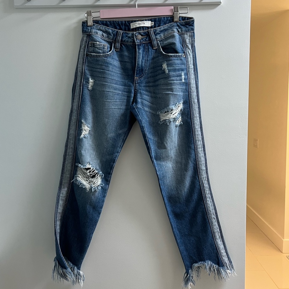 Hidden Jeans
